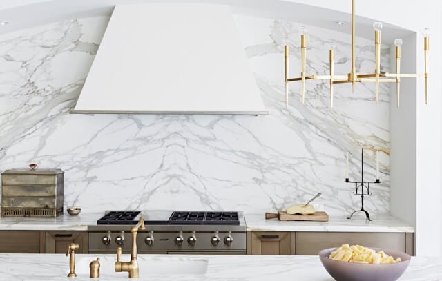 light marble kitchen ideas