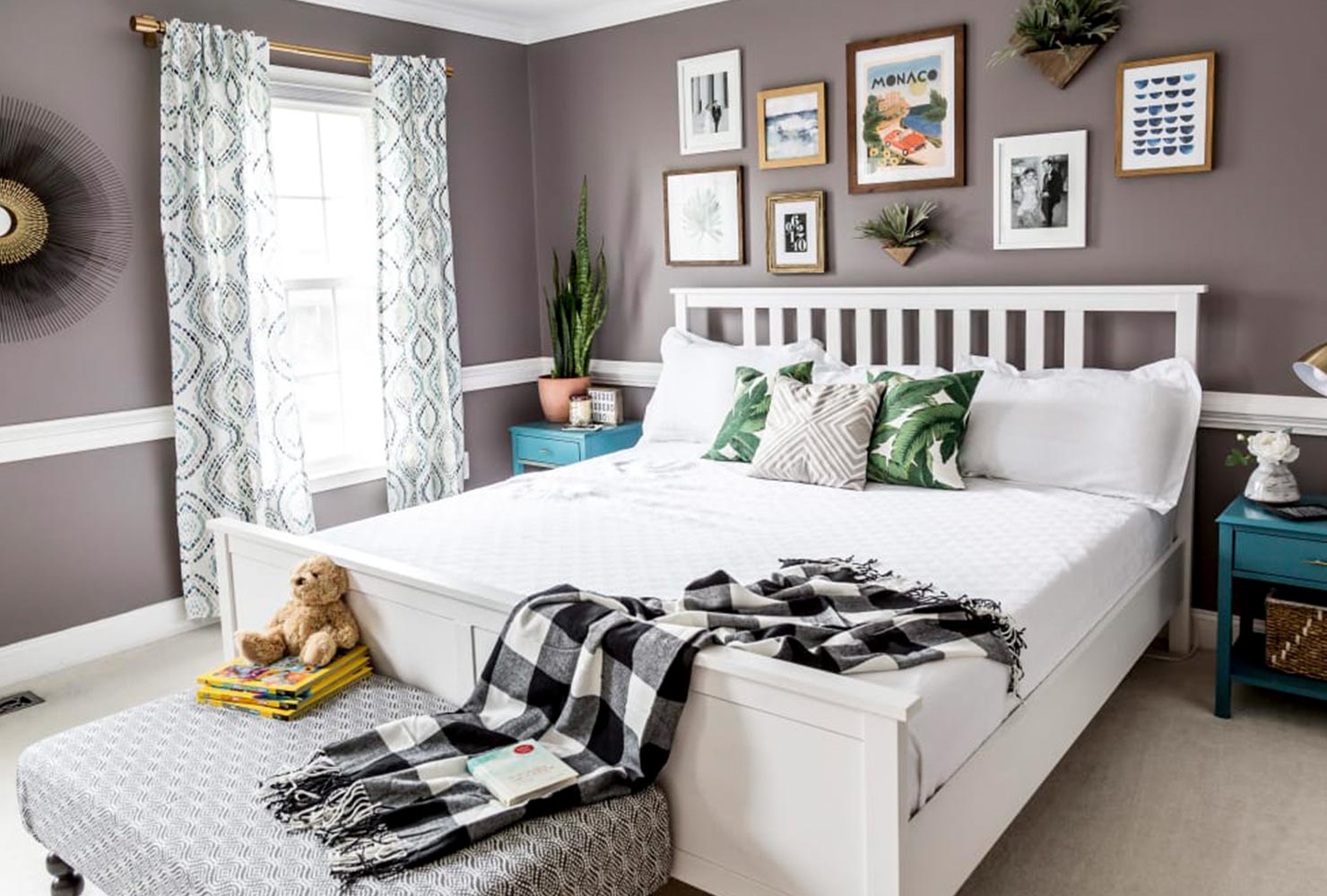 20 Ways To Decorate A Small  Bedroom  Shutterfly