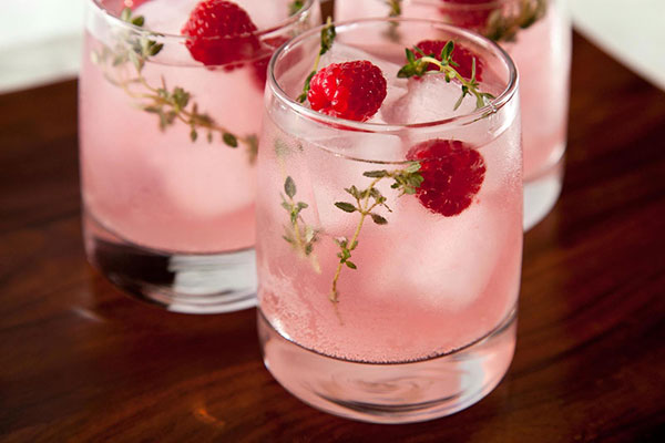 16 Best Mocktails and Non-Alcoholic Drink Recipes