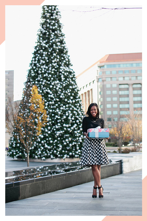 Christmas Party Outfit (20+ Christmas Outfit Ideas from Dressy to Casual)